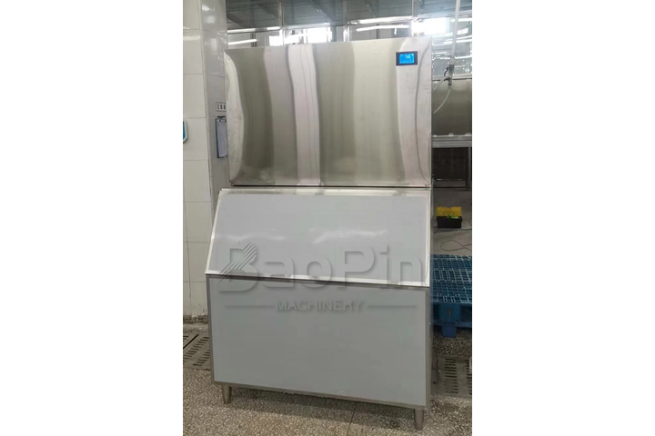 2 set 1 ton Cube ice machine exported to Fiji